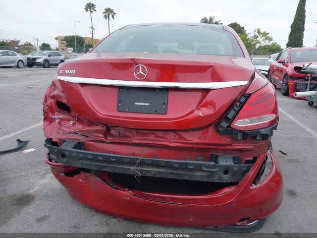 55SWF4JB4JU236684 Mercedes-Benz C 300