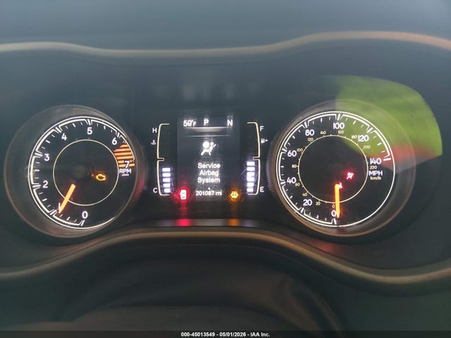 2017 Jeep Cherokee Altitude Fwd მანქანა იყიდება აუქციონზე, vin: 1C4PJLAB8HW649826, აუქციონის ნომერი: 45013549