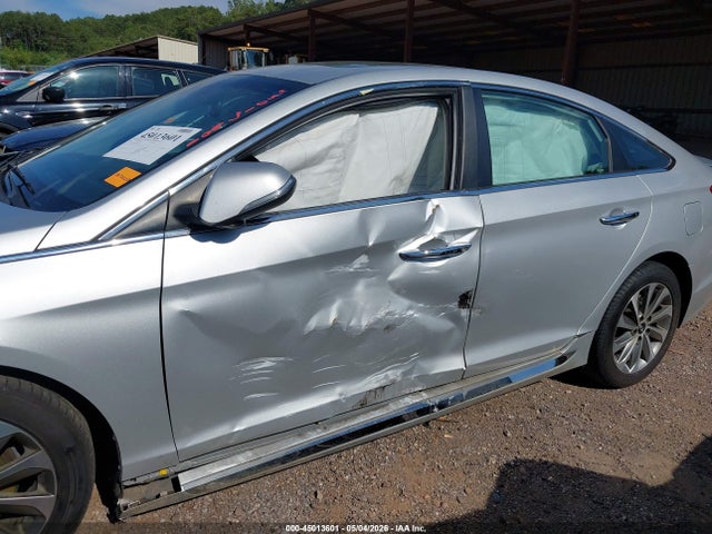 Aukcja sprzedaży 2017 Hyundai Sonata Sport, vin: 5NPE34AF9HH458237, numer aukcji: 45013601
