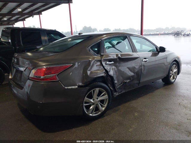 Продажа на аукционе авто 2015 Nissan Altima 2.5 Sl, vin: 1N4AL3AP2FN886087, номер лота: 45013634