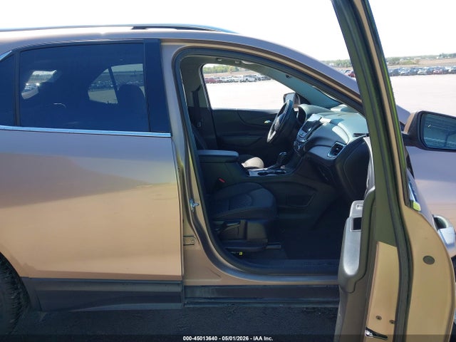 Продаж на аукціоні авто 2018 Chevrolet Equinox Lt, vin: 2GNAXSEV2J6162552, номер лоту: 45013640