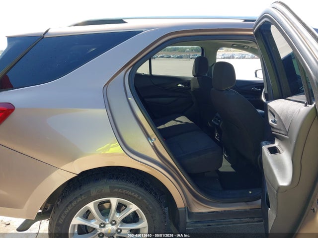 Продаж на аукціоні авто 2018 Chevrolet Equinox Lt, vin: 2GNAXSEV2J6162552, номер лоту: 45013640