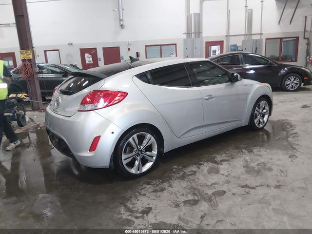 Продажа на аукционе авто 2012 Hyundai Veloster Base W/black, vin: KMHTC6AD0CU079462, номер лота: 45013672