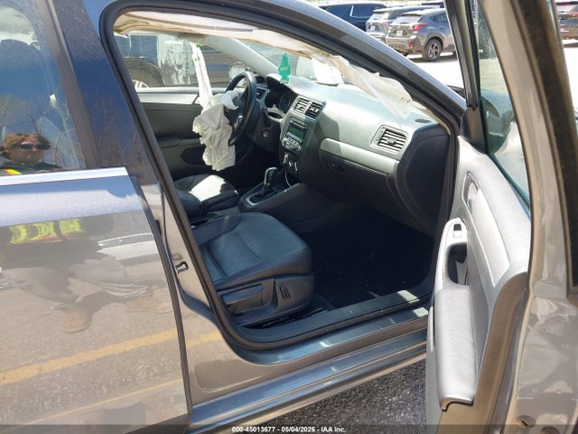 Aukcja sprzedaży 2013 Volkswagen Jetta 2.5l Se, vin: 3VWDP7AJ1DM306816, numer aukcji: 45013677