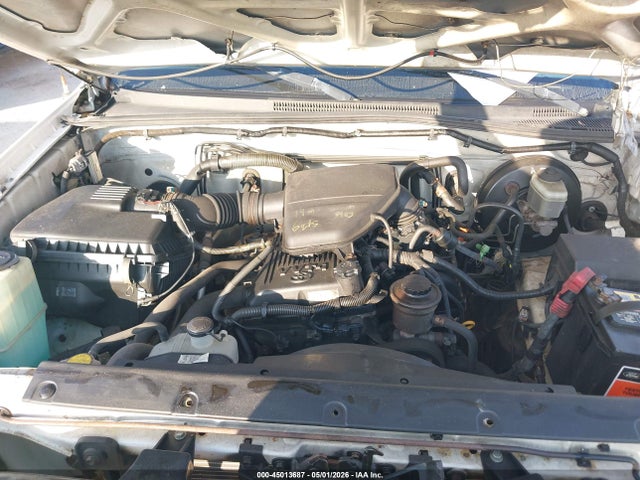 45013687 :رقم المزاد ، 5TENX22N85Z132050 vin ، 2005 Toyota Tacoma مزاد بيع