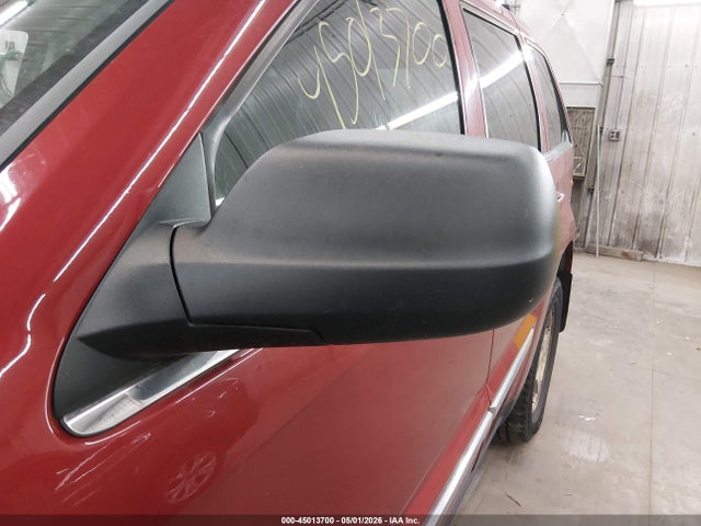 2005 Jeep Grand Cherokee Limited მანქანა იყიდება აუქციონზე, vin: 1J4HR58N95C675092, აუქციონის ნომერი: 45013700