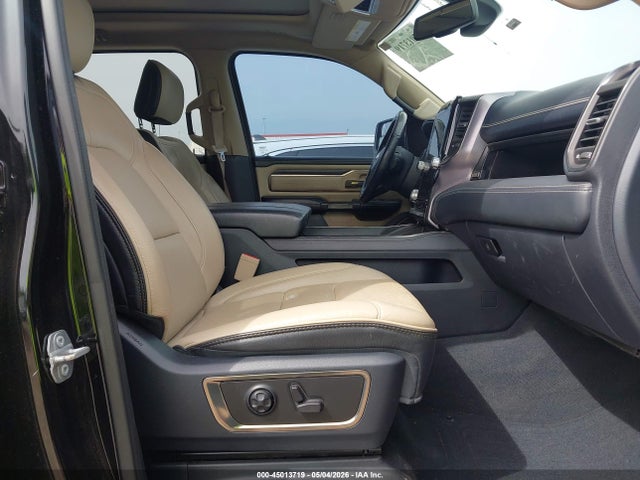 45013719 :رقم المزاد ، 1C6SRFHT0KN675618 vin ، 2019 Ram 1500 Limited  4x4 5'7 Box مزاد بيع