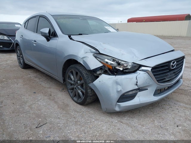 2018 Mazda Mazda3 Touring მანქანა იყიდება აუქციონზე, vin: 3MZBN1L30JM162521, აუქციონის ნომერი: 45013745