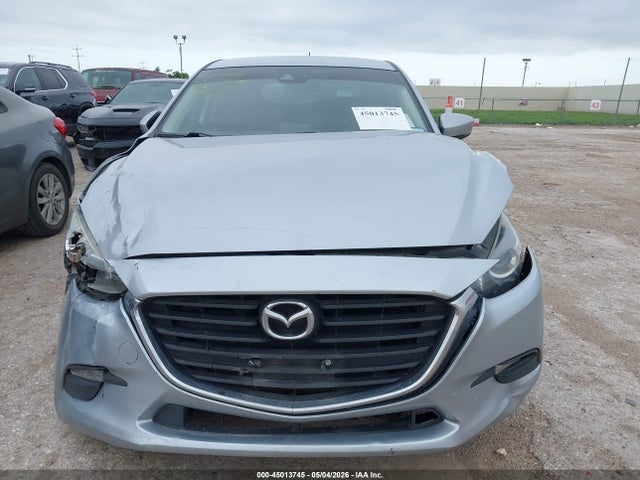 Продаж на аукціоні авто 2018 Mazda Mazda3 Touring, vin: 3MZBN1L30JM162521, номер лоту: 45013745