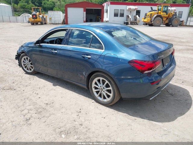45013766 :رقم المزاد ، W1K3G4FB5LW046584 vin ، 2020 Mercedes-benz A 220 4matic مزاد بيع