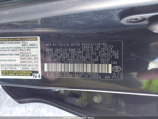45013775 :رقم المزاد ، 2T1KR32E65C376482 vin ، 2005 Toyota Matrix مزاد بيع