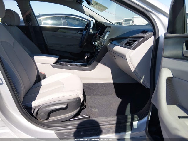 Auction sale of the 2017 Hyundai Sonata Sport, vin: 5NPE34AF5HH528543, lot number: 45013818