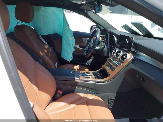 2020 Mercedes-benz C 300 მანქანა იყიდება აუქციონზე, vin: W1KWF8DB5LR575168, აუქციონის ნომერი: 45013848
