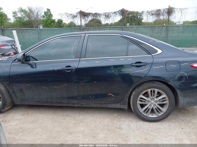 2015 Toyota Camry Se მანქანა იყიდება აუქციონზე, vin: 4T1BF1FK1FU096708, აუქციონის ნომერი: 45013861