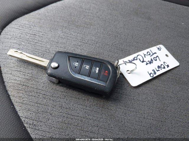 45013874 :رقم المزاد ، 4T1B11HKXKU679347 vin ، 2019 Toyota Camry Le مزاد بيع