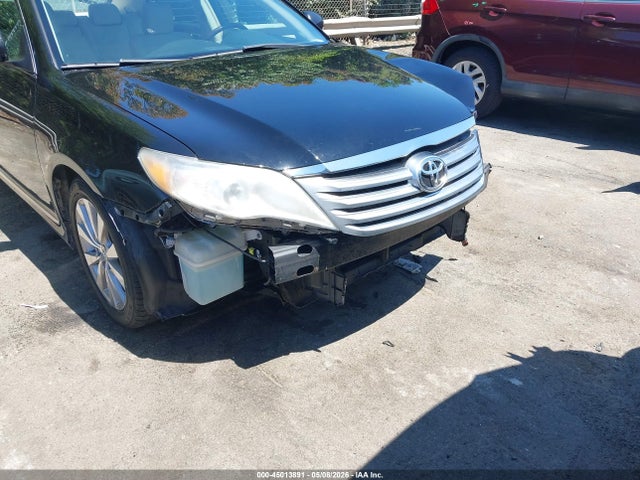 45013891 :رقم المزاد ، 4T1BK3DB7BU395088 vin ، 2011 Toyota Avalon Limited مزاد بيع