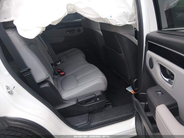Продажа на аукционе авто 2025 Honda Pilot Touring, vin: 5FNYG1H77SB184640, номер лота: 45013901