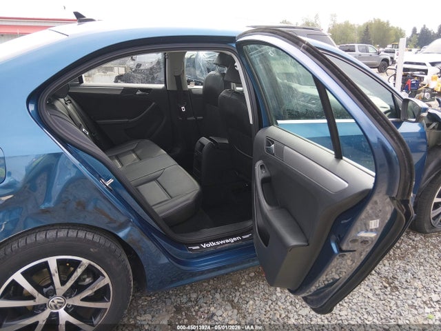 Продажа на аукционе авто 2017 Volkswagen Jetta 1.4t Se, vin: 3VWDB7AJ4HM309682, номер лота: 45013924