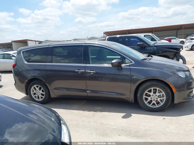 2023 Chrysler Voyager Lx მანქანა იყიდება აუქციონზე, vin: 2C4RC1CGXPR610744, აუქციონის ნომერი: 45013926