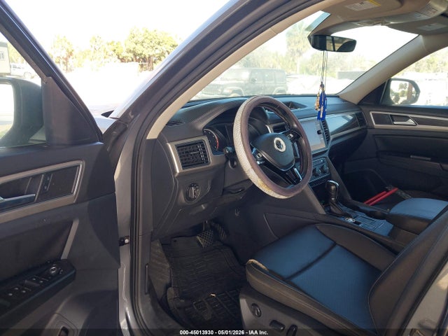 2019 Volkswagen Atlas 2.0t Se W/technology მანქანა იყიდება აუქციონზე, vin: 1V2WP2CA7KC550284, აუქციონის ნომერი: 45013930