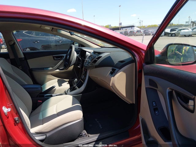 Продажа на аукционе авто 2015 Hyundai Elantra Se, vin: KMHDH4AE0FU390364, номер лота: 45013962