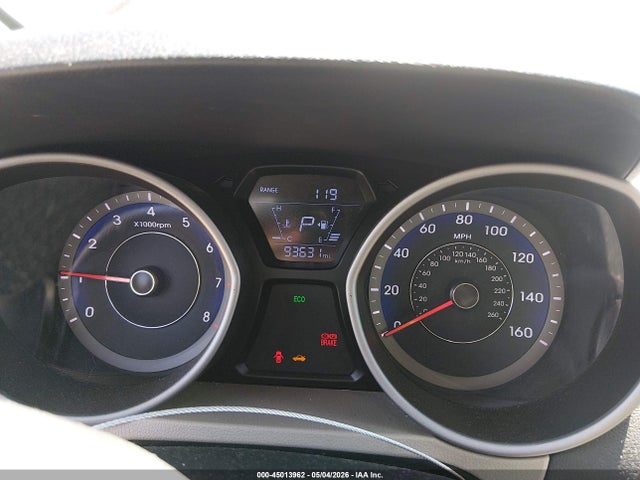 Продажа на аукционе авто 2015 Hyundai Elantra Se, vin: KMHDH4AE0FU390364, номер лота: 45013962