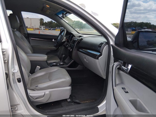 Продаж на аукціоні авто 2013 Kia Sorento Lx, vin: 5XYKT3A18DG350517, номер лоту: 45013965