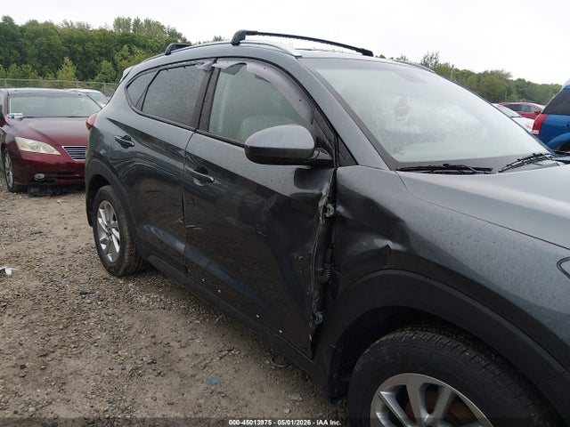 Продаж на аукціоні авто 2016 Hyundai Tucson Se, vin: KM8J33A47GU198329, номер лоту: 45013975