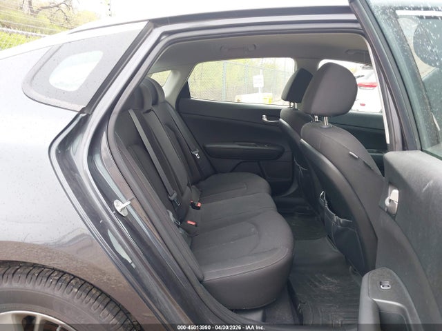 Продажа на аукционе авто 2017 Kia Optima Lx Turbo, vin: 5XXGT4L15HG136801, номер лота: 45013990