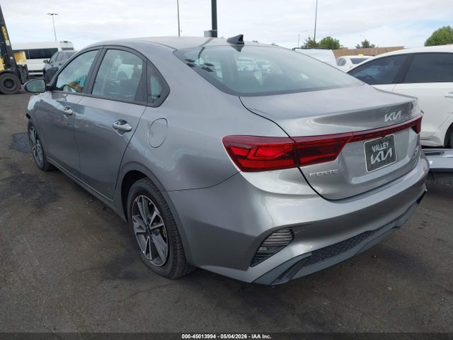 KIA Forte Lxs 2023 3KPF24AD8PE652122 Image 3