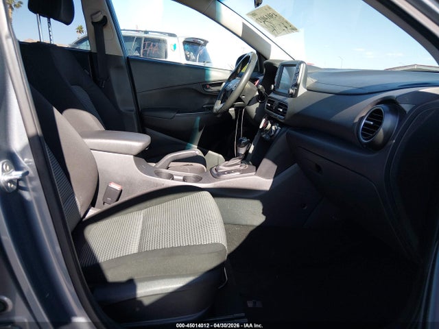 KM8K22AA8JU179268 Hyundai Kona Sel
