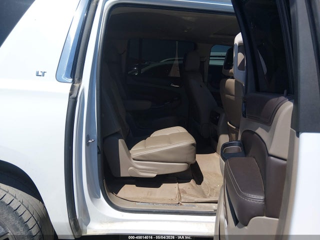 2017 Chevrolet Suburban Lt მანქანა იყიდება აუქციონზე, vin: 1GNSKHKC7HR373169, აუქციონის ნომერი: 45014016