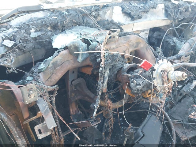 1GCVKREC6EZ126745 Chevrolet Silverado 1500 2lt