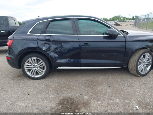 2018 Audi Q5 2.0t Premium/2.0t Tech Premium მანქანა იყიდება აუქციონზე, vin: WA1CNAFY1J2190957, აუქციონის ნომერი: 45014049