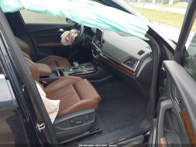 2018 Audi Q5 2.0t Premium/2.0t Tech Premium მანქანა იყიდება აუქციონზე, vin: WA1CNAFY1J2190957, აუქციონის ნომერი: 45014049