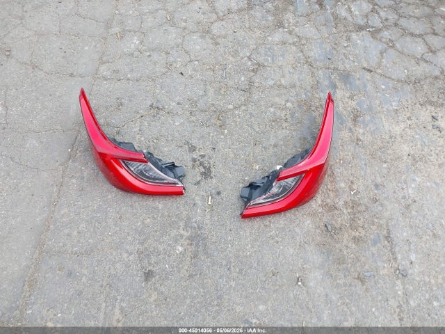 Toyota CAMRY XSE 2025 4T1DBADK2SU030394 Image 12