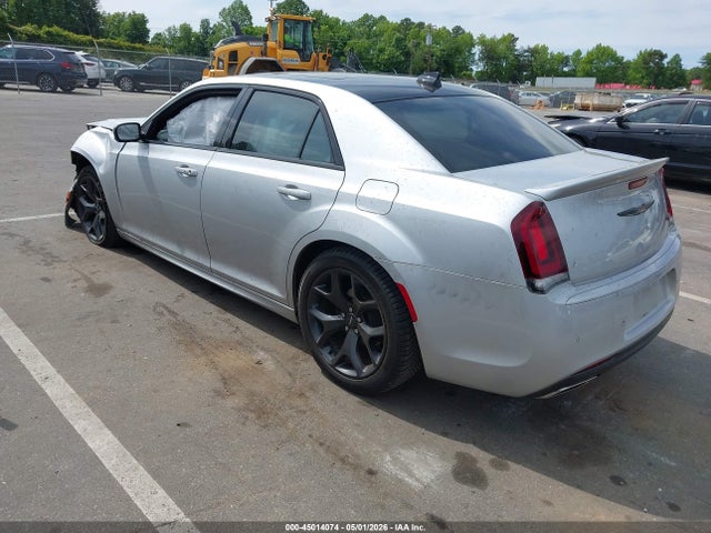 Продажа на аукционе авто 2020 Chrysler 300, vin: 2C3CCABG3LH179093, номер лота: 45014074
