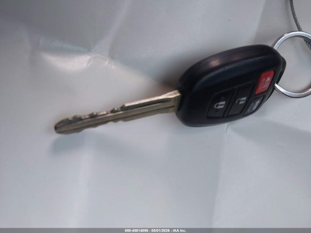Auction sale of the 2015 Toyota Corolla S Plus, vin: 5YFBURHE7FP283450, lot number: 45014098