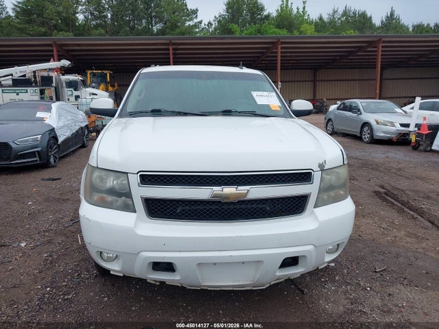 Продажа на аукционе авто 2008 Chevrolet Suburban 1500 Lt, vin: 3GNFC16018G216694, номер лота: 45014127