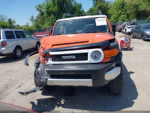 45014162 :رقم المزاد ، JTEBU4BF9EK186036 vin ، 2014 Toyota Fj Cruiser مزاد بيع