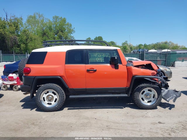 45014162 :رقم المزاد ، JTEBU4BF9EK186036 vin ، 2014 Toyota Fj Cruiser مزاد بيع