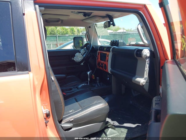 45014162 :رقم المزاد ، JTEBU4BF9EK186036 vin ، 2014 Toyota Fj Cruiser مزاد بيع