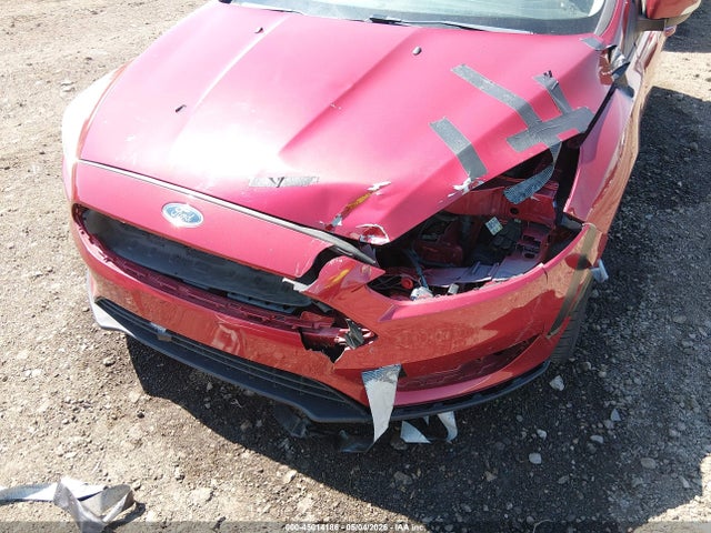 Продаж на аукціоні авто 2015 Ford Focus Se, vin: 1FADP3F22FL254524, номер лоту: 45014186