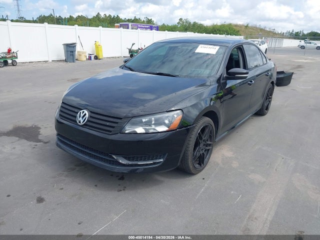 Продаж на аукціоні авто 2015 Volkswagen Passat 1.8t Wolfsburg Edition, vin: 1VWAT7A32FC043725, номер лоту: 45014194