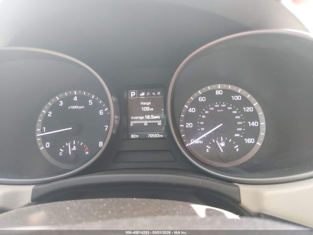 5NMZT3LB8JH061949 Hyundai Santa Fe Sport 2.4l
