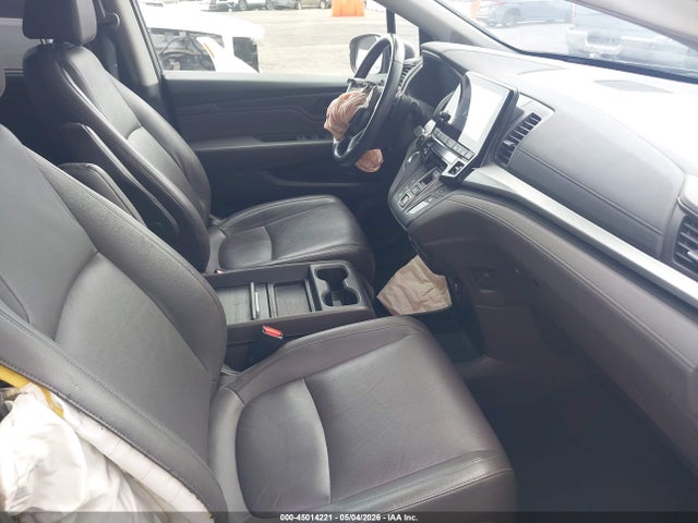 2018 Honda Odyssey Touring მანქანა იყიდება აუქციონზე, vin: 5FNRL6H89JB005583, აუქციონის ნომერი: 45014221
