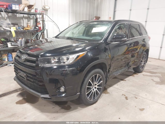2017 Toyota Highlander Se მანქანა იყიდება აუქციონზე, vin: 5TDJZRFH3HS426074, აუქციონის ნომერი: 45014264