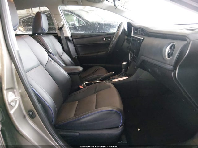 45014292 :رقم المزاد ، 5YFBURHE6HP728716 vin ، 2017 Toyota Corolla Se مزاد بيع