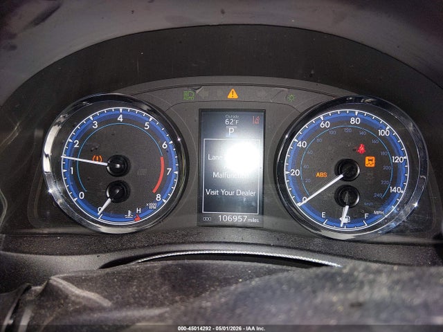 45014292 :رقم المزاد ، 5YFBURHE6HP728716 vin ، 2017 Toyota Corolla Se مزاد بيع