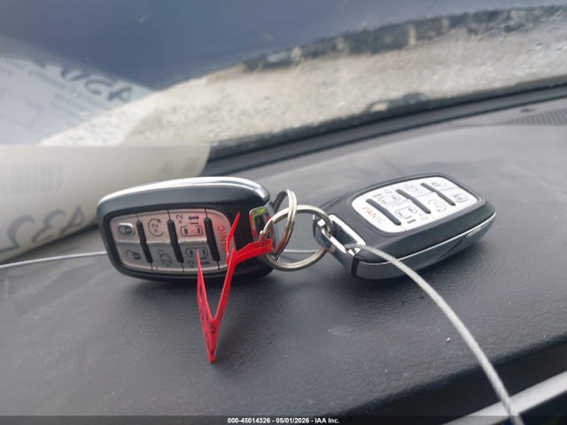 45014326 :رقم المزاد ، 2C4RC1FGXJR212226 vin ، 2018 Chrysler Pacifica Touring Plus مزاد بيع